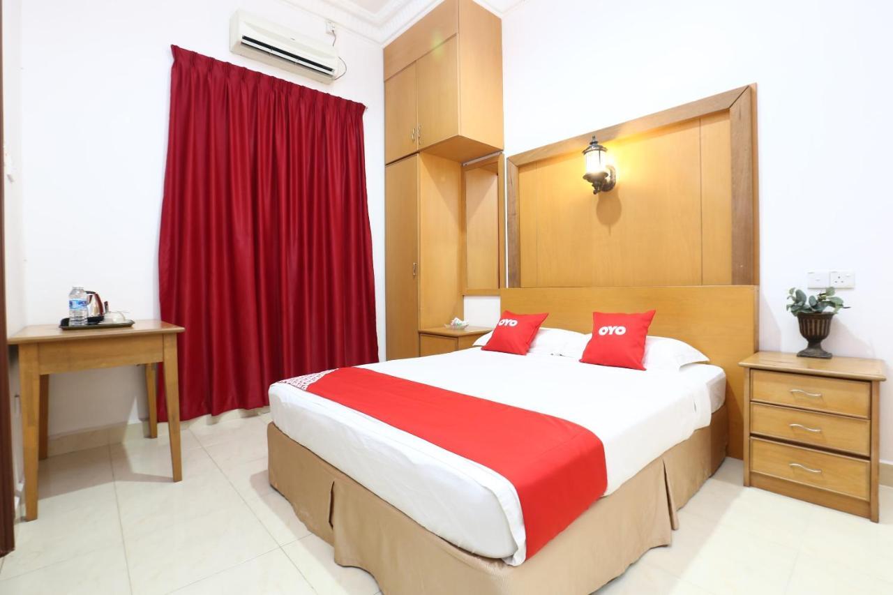 Oyo 89523 Villa Sri Mayang Kuala Terengganu Exteriör bild