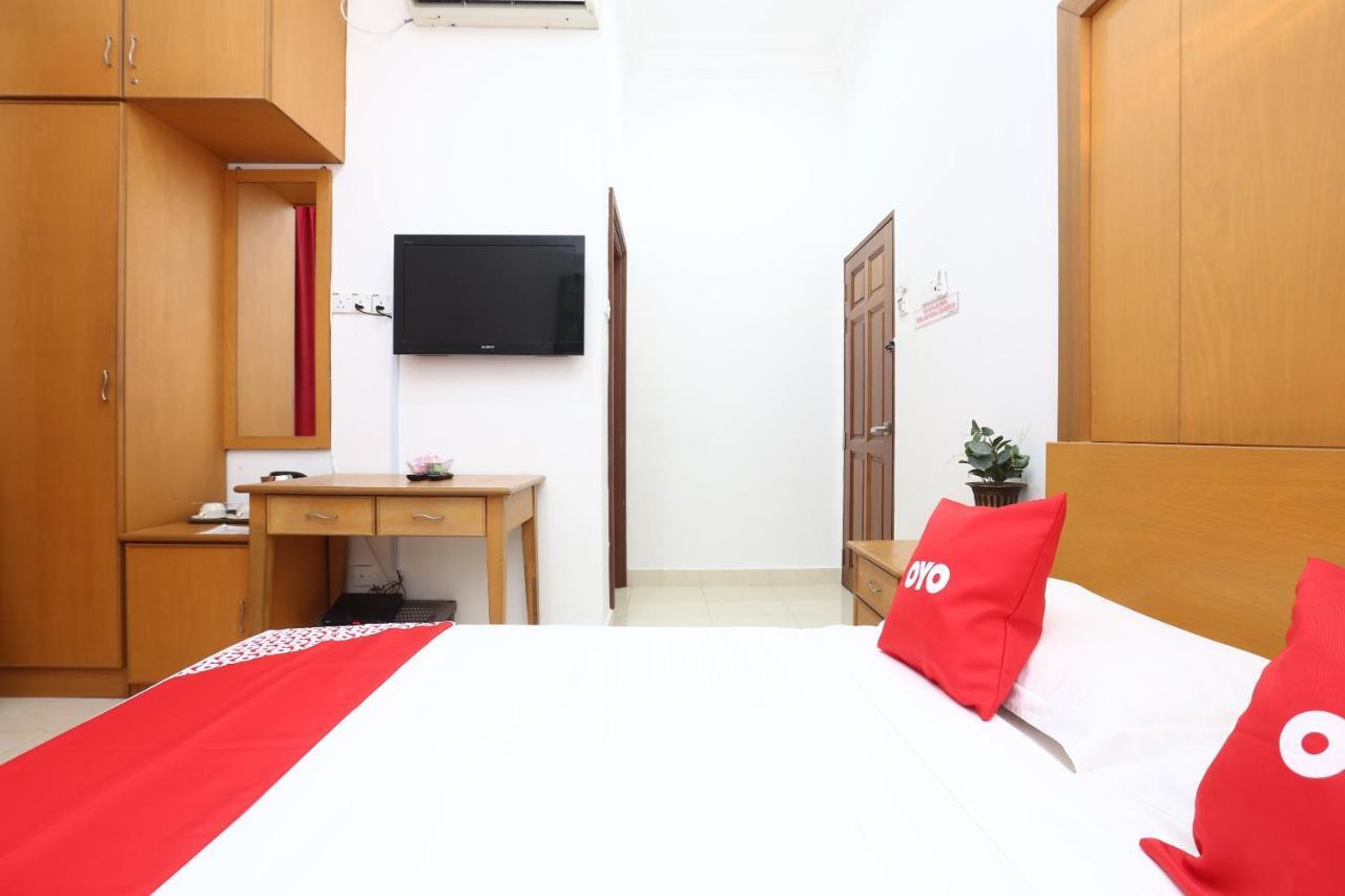 Oyo 89523 Villa Sri Mayang Kuala Terengganu Exteriör bild